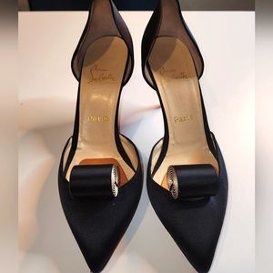 CHRISTIAN LOUBOUTIN Black Satin Pumps with Elegant 3D Satin Coil motif on toe
